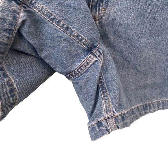 Liz Claiborne Classic Fit Mom Shorts High Rise Blue Denim Shorts in Size 8 - Picture 6 of 9